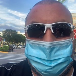 Meet your Posher, Matthew